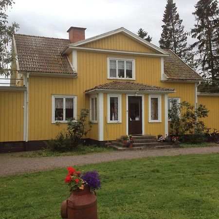 Bed and Breakfast Marielund Gard Skara Exterior foto